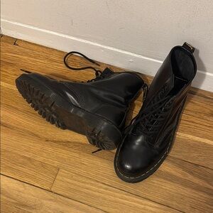 Dr. Martens Black Bex Leather Lace-Up Boots , UK 6 / Men's US 7 / Women's US 8